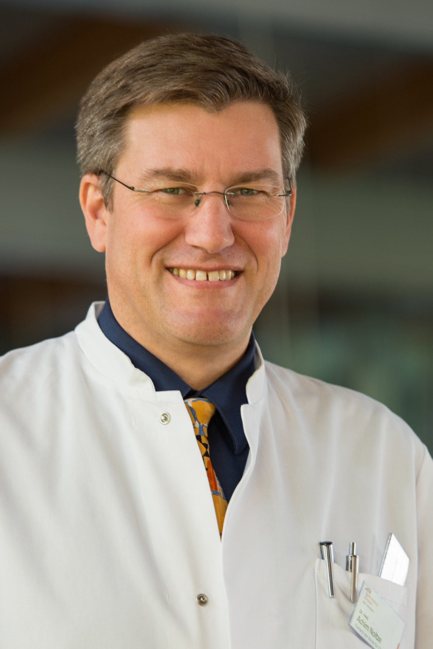 Herr Dr. Noltze